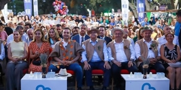 burhaniye-belediyesi-tarih-sifa-ve-kultur-temasi-ile-duzenlenen-aromaterapi-festivali-orende-basladi.jpg