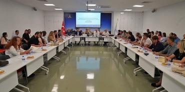 izmir-buyuksehir-belediyesi-sokakta-yasayan-canlar-icin-eylem-plani-hazirlaniyor.jpg