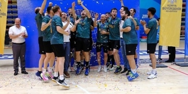 konya-buyuksehirin-ilceler-arasi-voleybol-turnuvasinda-sarayonu-mutlu-sona-ulasti.jpg