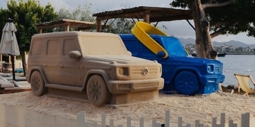 sand-carstle-eseri-mercedes-benz-ve-pilevneli-gallery-is-birligiyle-momo-bodrumda.jpg
