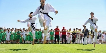 sivas-belediyespor-bunyesinde-her-yil-geleneksel-olarak-duzenlenen-yaz-spor-okulu-bu-sene-de-kapilarini-acti.jpg