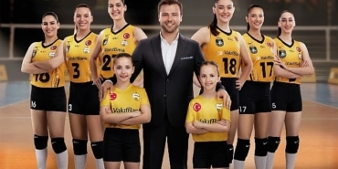 turk-voleybol-tarihine-atilan-38-yillik-imzanin-ozeti-vakifbankin-yeni-reklam-filminde.jpg