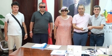 turkiye-gorme-engelliler-dernegi-konya-sube-baskanindan-baytekine-ziyaret.jpg