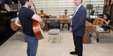 baskan-pekyatirmaci-okul-disi-ogrenme-ortamlarini-ziyaret-etti.jpg