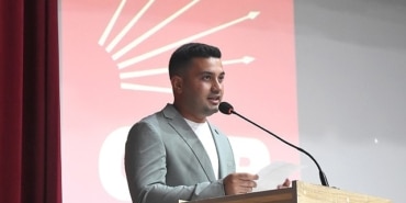 cumhuriyet-halk-partisi-foca-genclik-kollarinin-yeni-baskani-fahri-goren-oldu.jpg