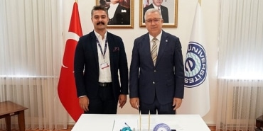 egeli-akademisyenden-online-sinavlarin-guvenligini-artiracak-yapak-zeka-projesi.jpg