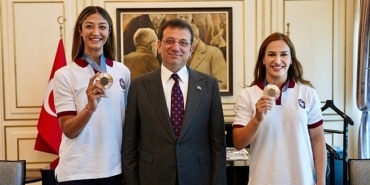 ekrem-imamoglu-2036-olimpiyatlarinin-provasini-insallah-avrupa-oyunlarinda-birlikte-yapariz.jpg